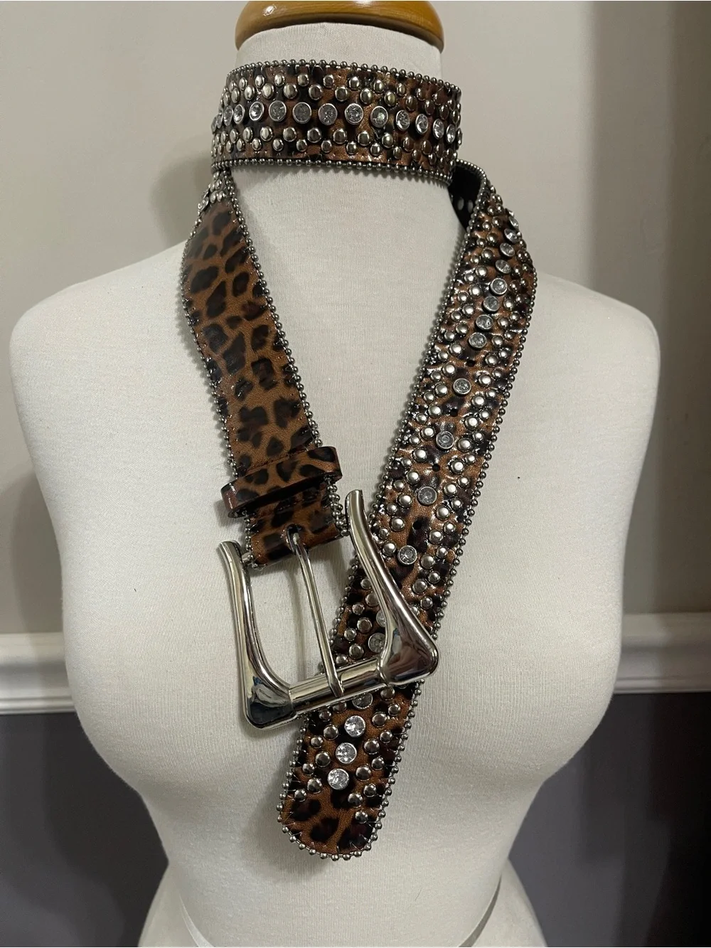 N/A studded bejeweled